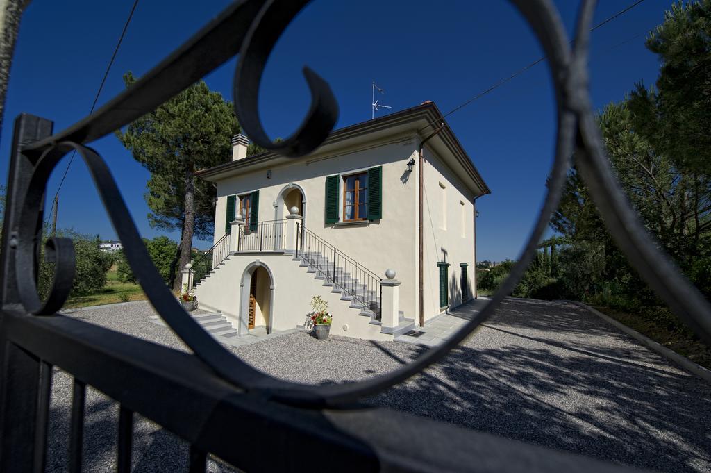 Villa Tancredi โฟยาโน เดลเล เคียนา ภายนอก รูปภาพ