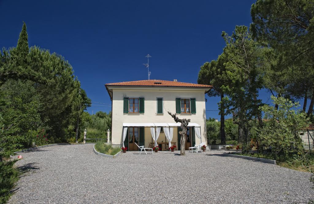 Villa Tancredi โฟยาโน เดลเล เคียนา ภายนอก รูปภาพ